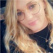 Ancienne professeure des écoles de 2018 à 2022, je suis actuellement éducatrice et je peux aider vos enfants dans leurs acquis.